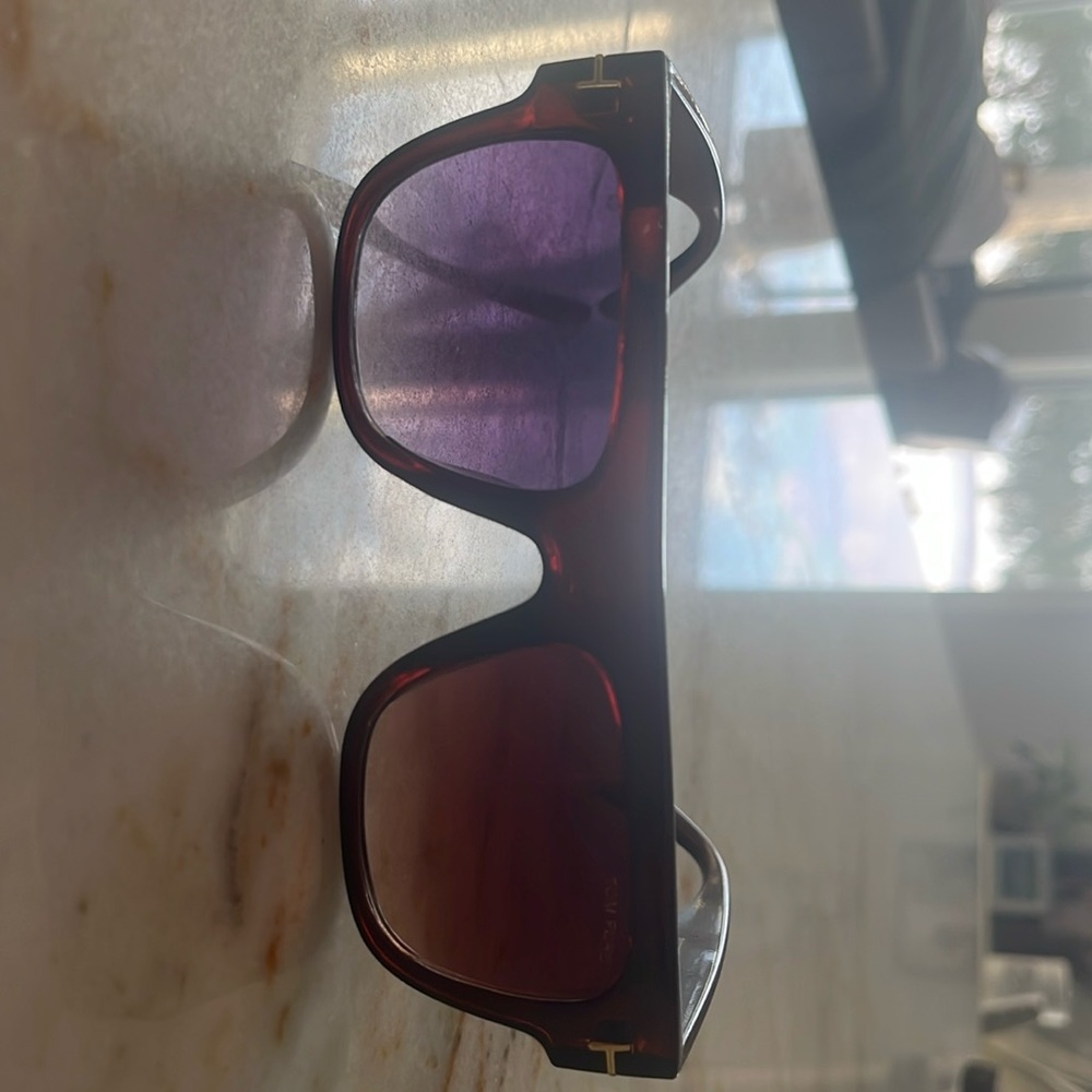 TOM FORD SUNGLASSES